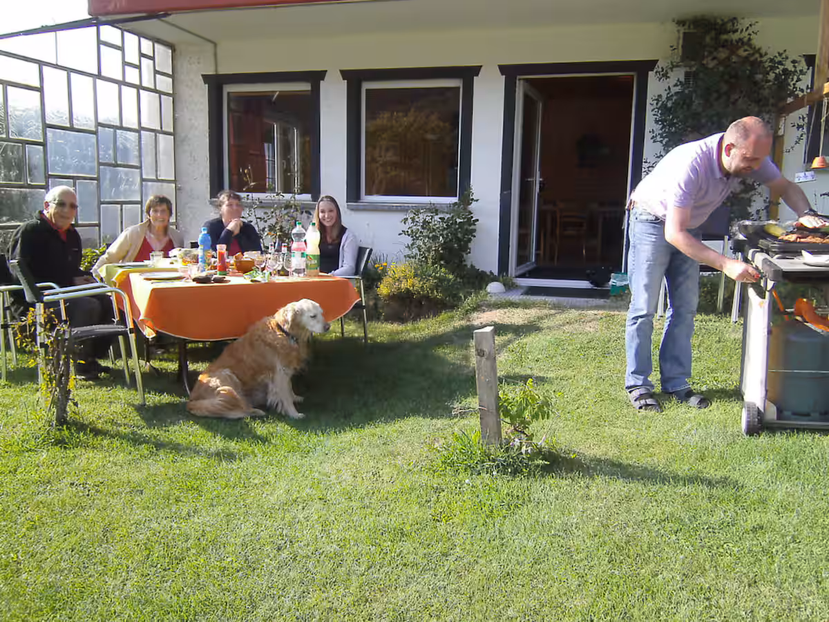 Fortuna West – Essbereich im Freien